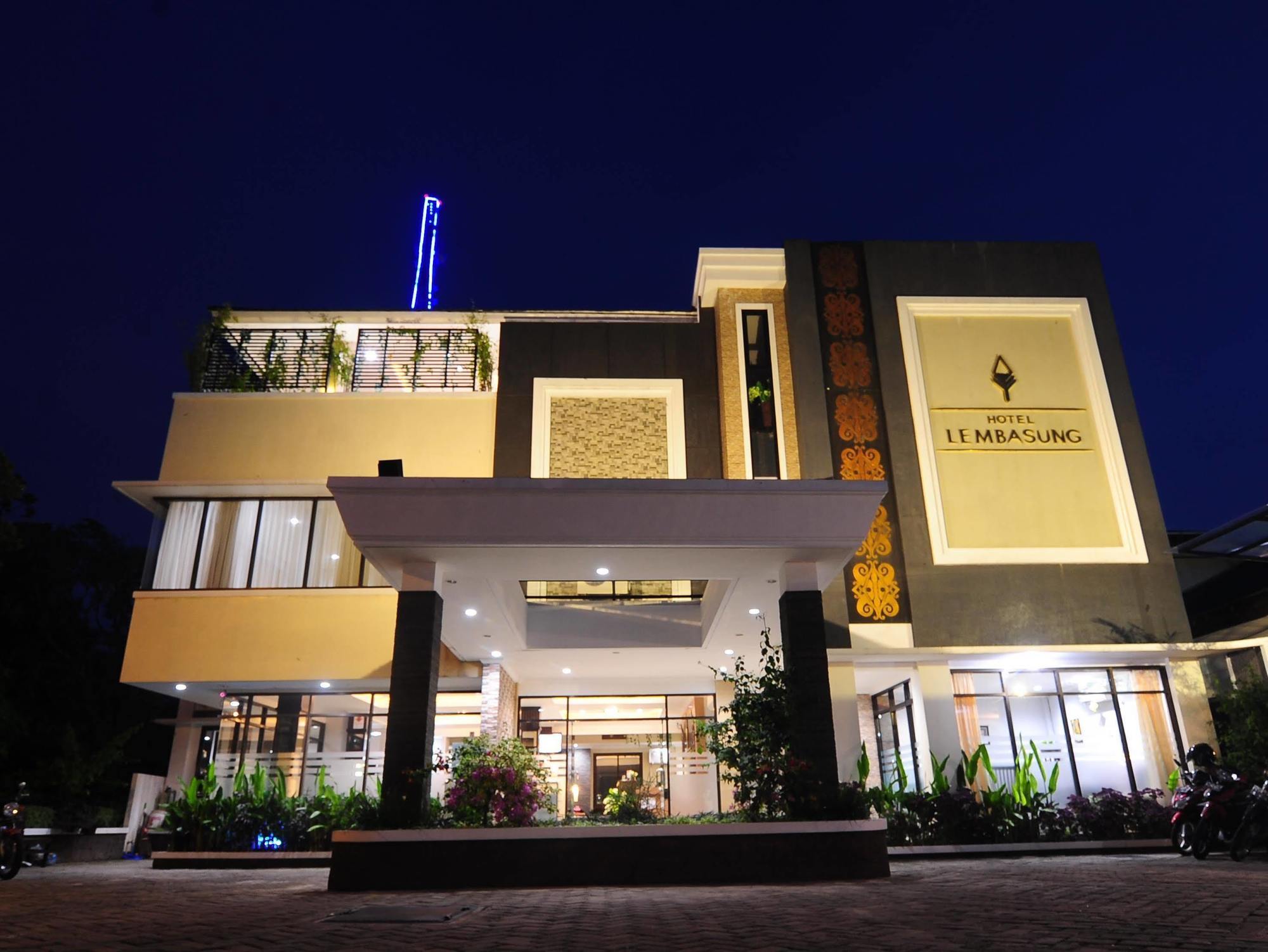 Lembasung Boutique Syariah Hotel Tarakan Exteriér fotografie